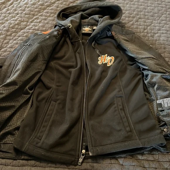 Women’s Harley Davidson 3-in-1 riding jacket - Picture 5 of 11
